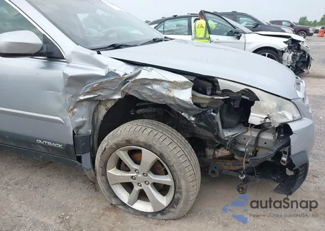 2013 Subaru Outback 2.5I Limited из США, поврежденный, VIN 4S4BRCLC8D3288324